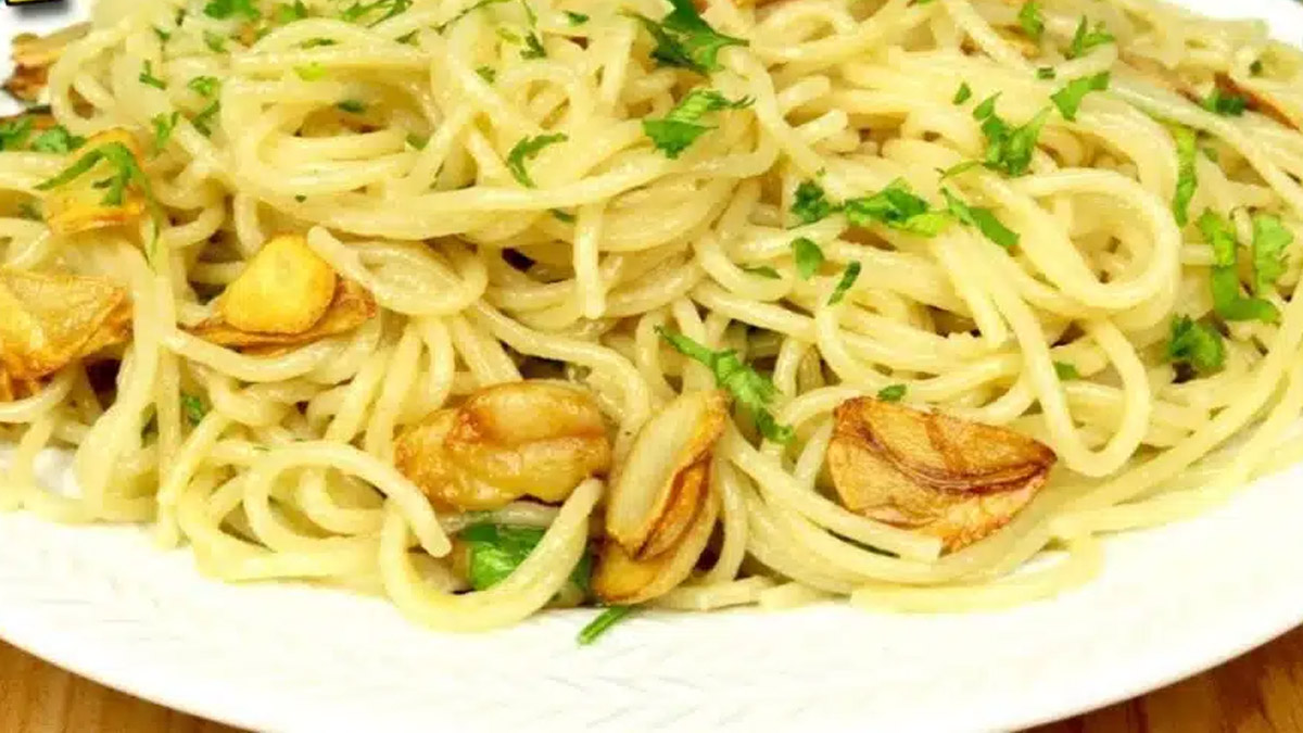Receita Deliciosa Espaguete Alho e Óleo Perfeito, Soltinho e Muito Fácil!